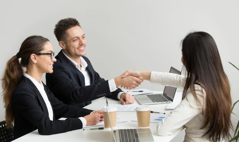 Seamless UAE Visa & Residency Processing